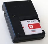 Зарядное устройство Sony BC-CSGD [BG/FG]